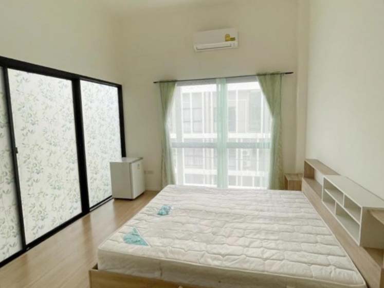 Townhouse in Sukhumvit 